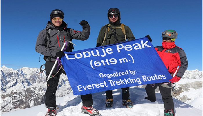 Lobuche Peak climbing